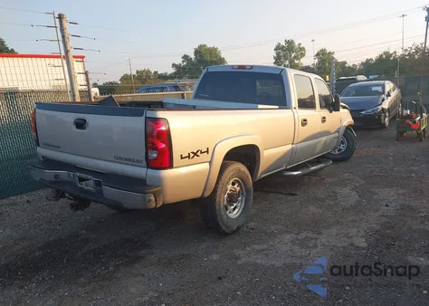 2004 Chevrolet Silverado 3500 Lt z USA, uszkodzony, nr VIN 1GCHK33244F221700